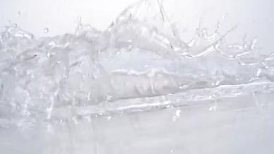 升格水滴水珠慢动作实拍水溅落视频的预览图